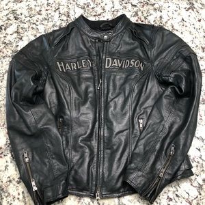 HD Miss Enthusiast 3-in-1 Leather Jacket.  Size M